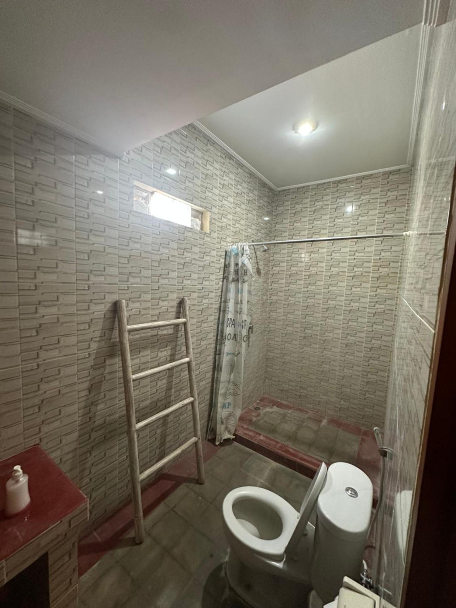 Dicky Guest House Batu Bolong Canggu Esterno foto