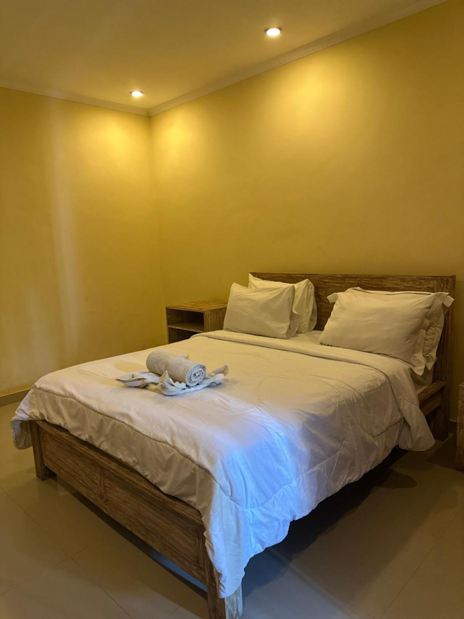 Dicky Guest House Batu Bolong Canggu Esterno foto