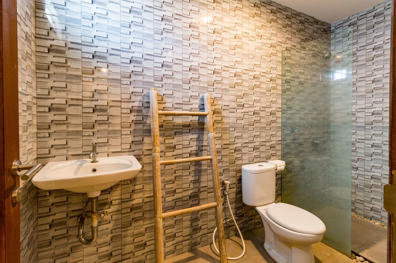 Dicky Guest House Batu Bolong Canggu Esterno foto